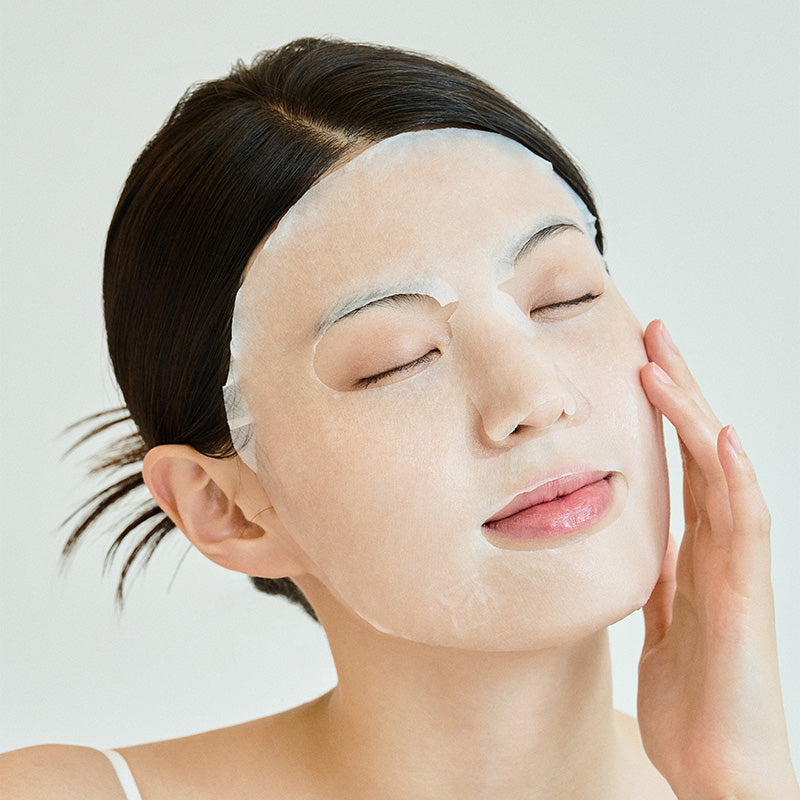 Madagascar Centella Tone Brightening Glow Mask
